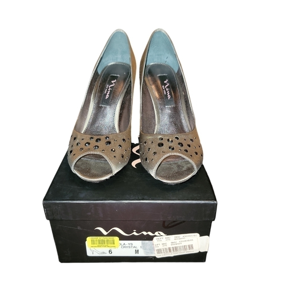 New York Nina size 6 high heel shoes Rhinestone, open toe, 3" Heel, gray